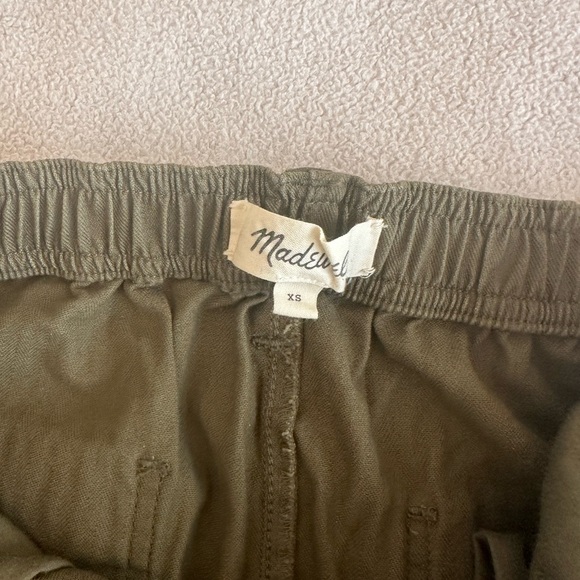 Madewell twill army green shorts - Picture 3 of 3